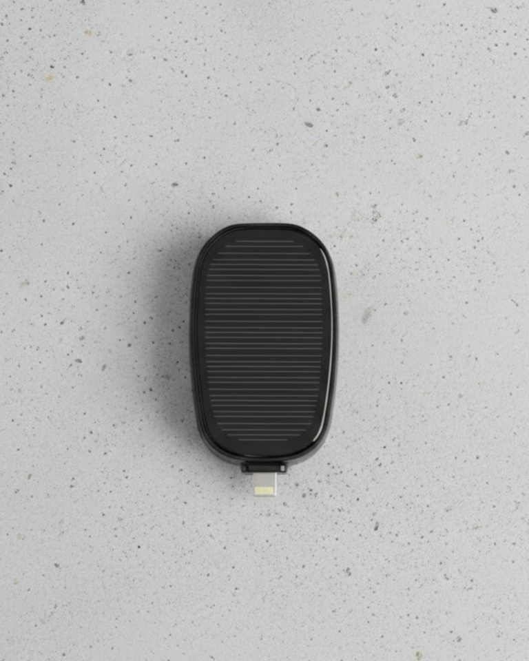 Solar Şarjlı Powerbank Acil Durum İçin Hafif ve Kompakt